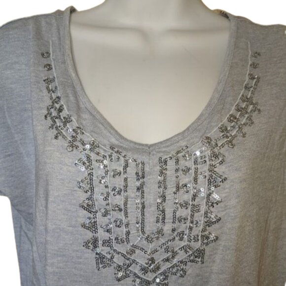 Grayish Blue / Bluish Gray Short Sleeve Blue Top With Sequins Size Small - Picture 2 of 3